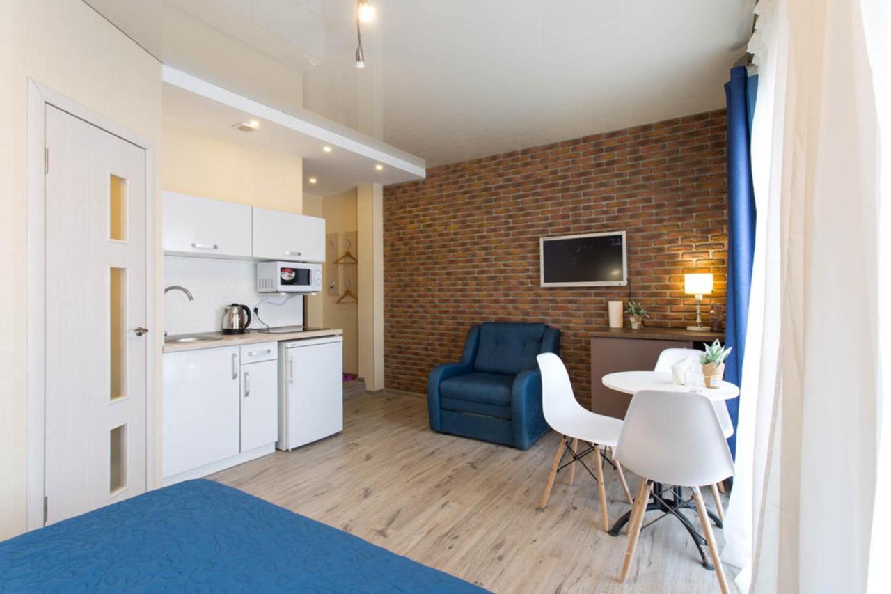 New Apartments In The Centre - Kuznechna Str. 26/3 ハルキウ エクステリア 写真