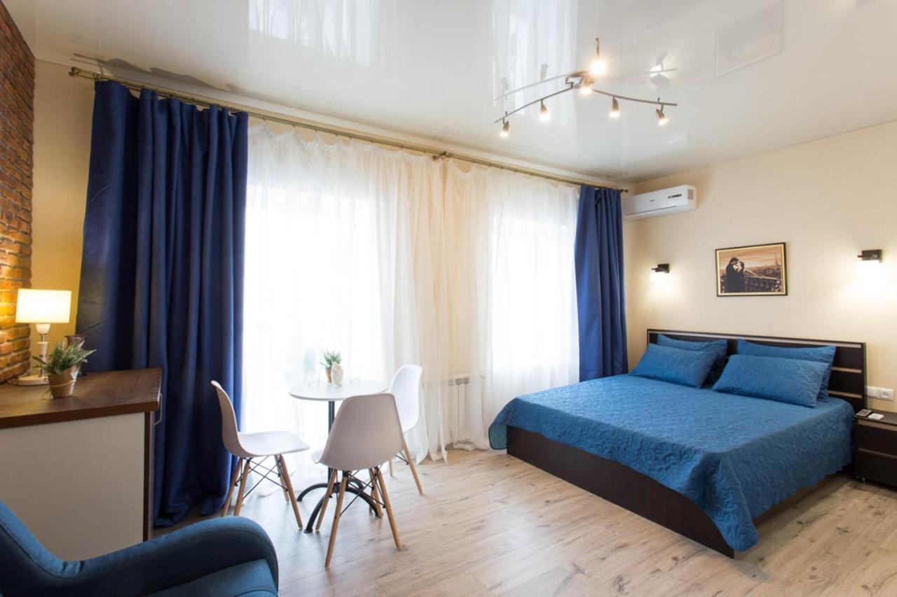 New Apartments In The Centre - Kuznechna Str. 26/3 ハルキウ エクステリア 写真