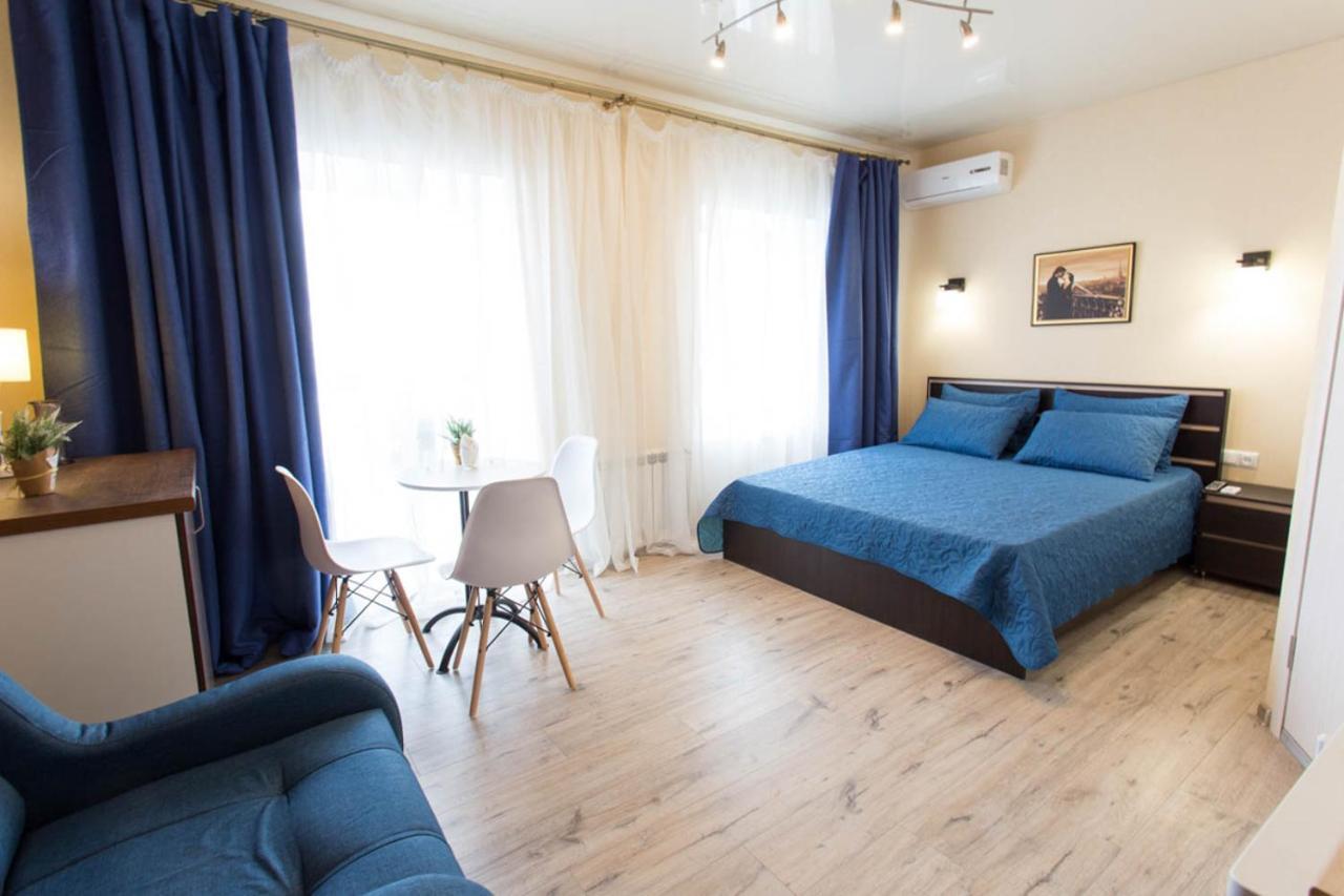 New Apartments In The Centre - Kuznechna Str. 26/3 ハルキウ エクステリア 写真
