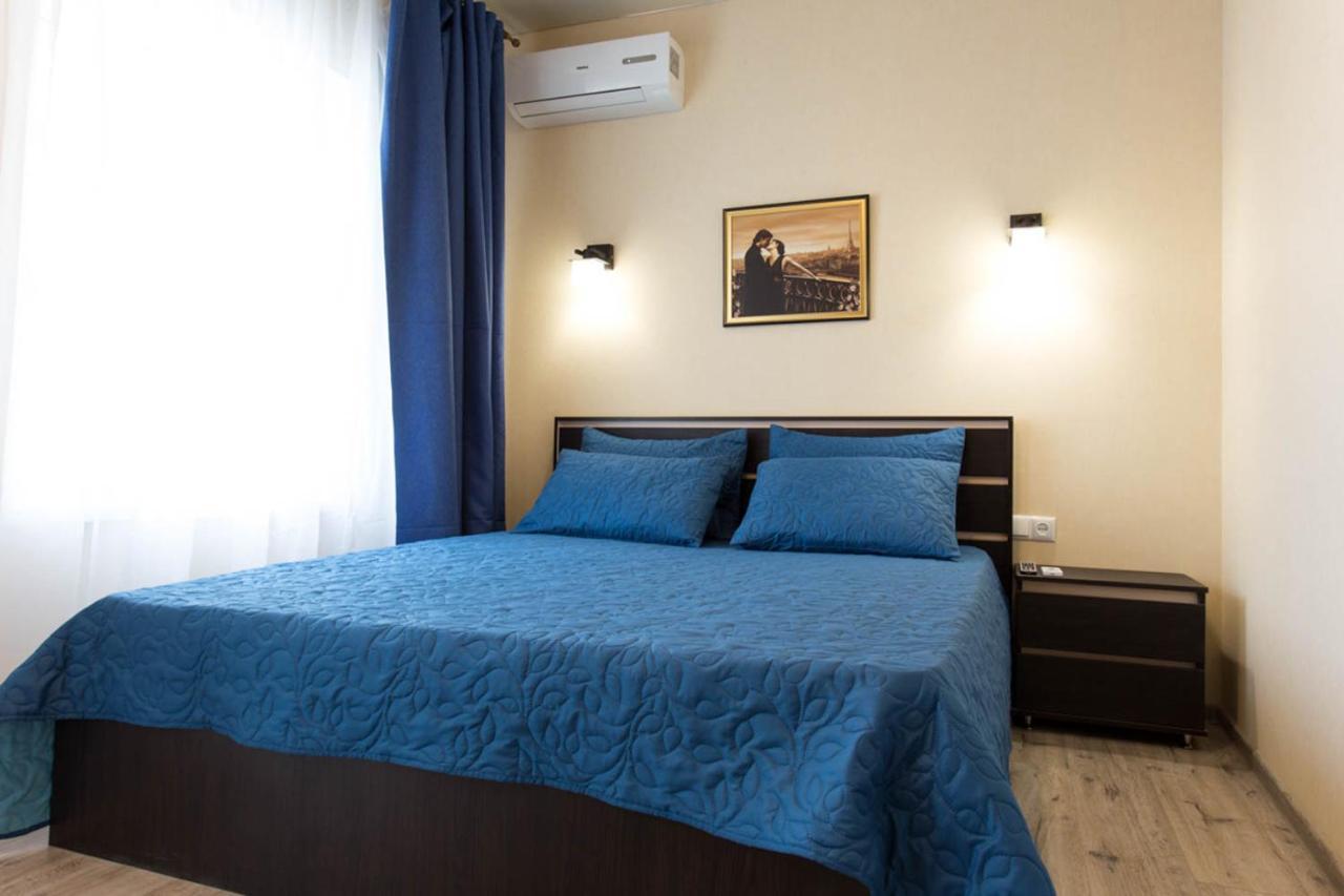 New Apartments In The Centre - Kuznechna Str. 26/3 ハルキウ エクステリア 写真